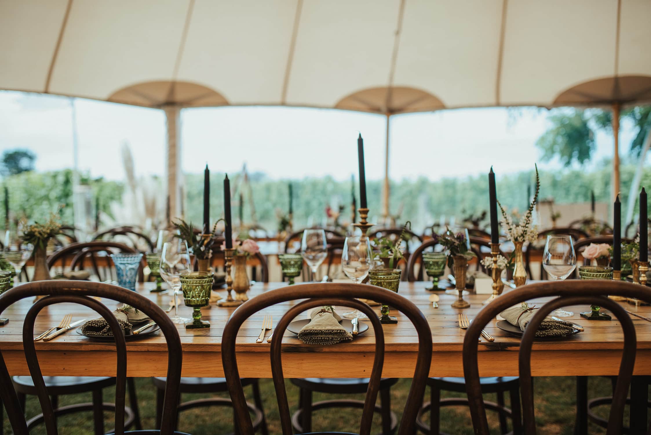 Tash & Matt - Red Barrel Winery, Hawke's Bay Wedding | www.meredithlord.com