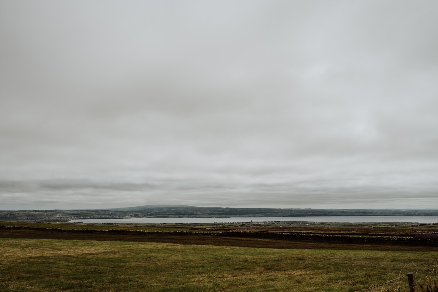 Teresa & Joe - Ireland Engagement Session | www.meredithlord.com
