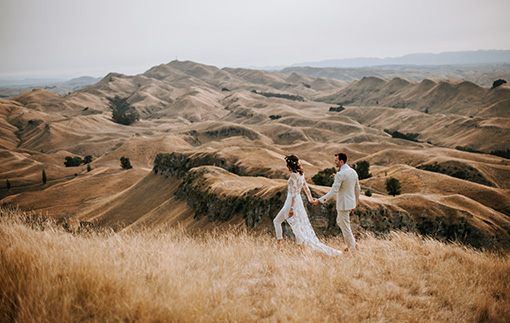 Jacqueline & Jonothan - Te Mata Peak Elopement, Hawke's Bay | www.meredithlord.com