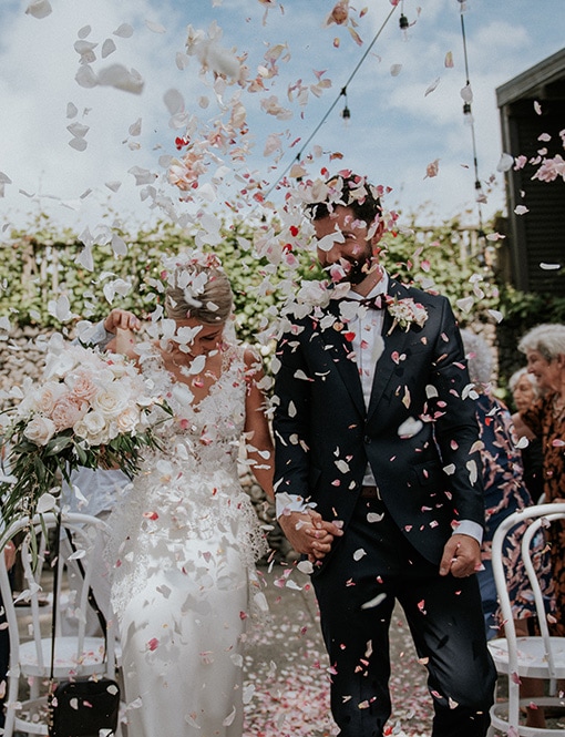 Andi & Dave, Black Barn River Room Wedding | Meredith Lord Photography www.meredithlord.com