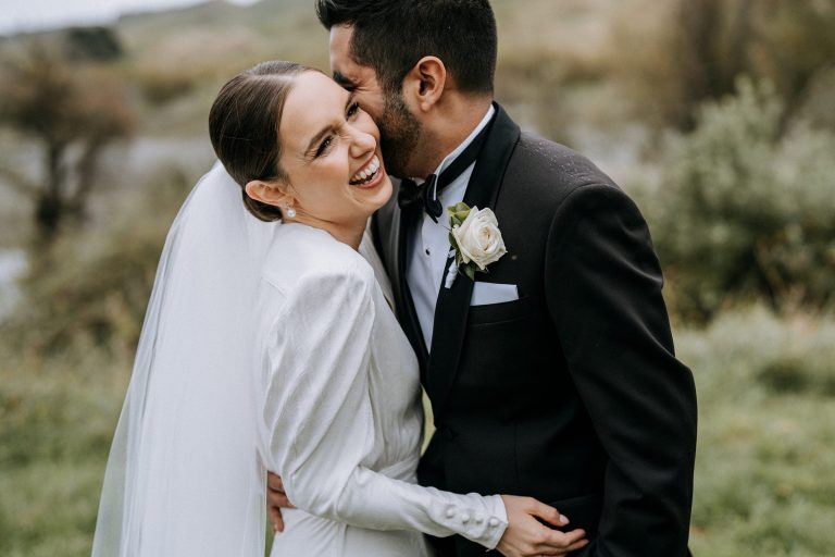 Francesca & Samir - The River House, Black Tie Wedding | www.meredithlord.com