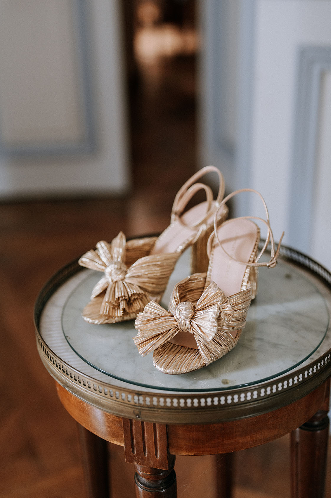 Brooke & Louis - Loire Valley, French Chateau Wedding | Meredith Lord Photography www.meredithlord.com - Meredith Lord Photography Brooke & Louis - Loire Valley, French Chateau Wedding | Meredith Lord Photography www.meredithlord.com