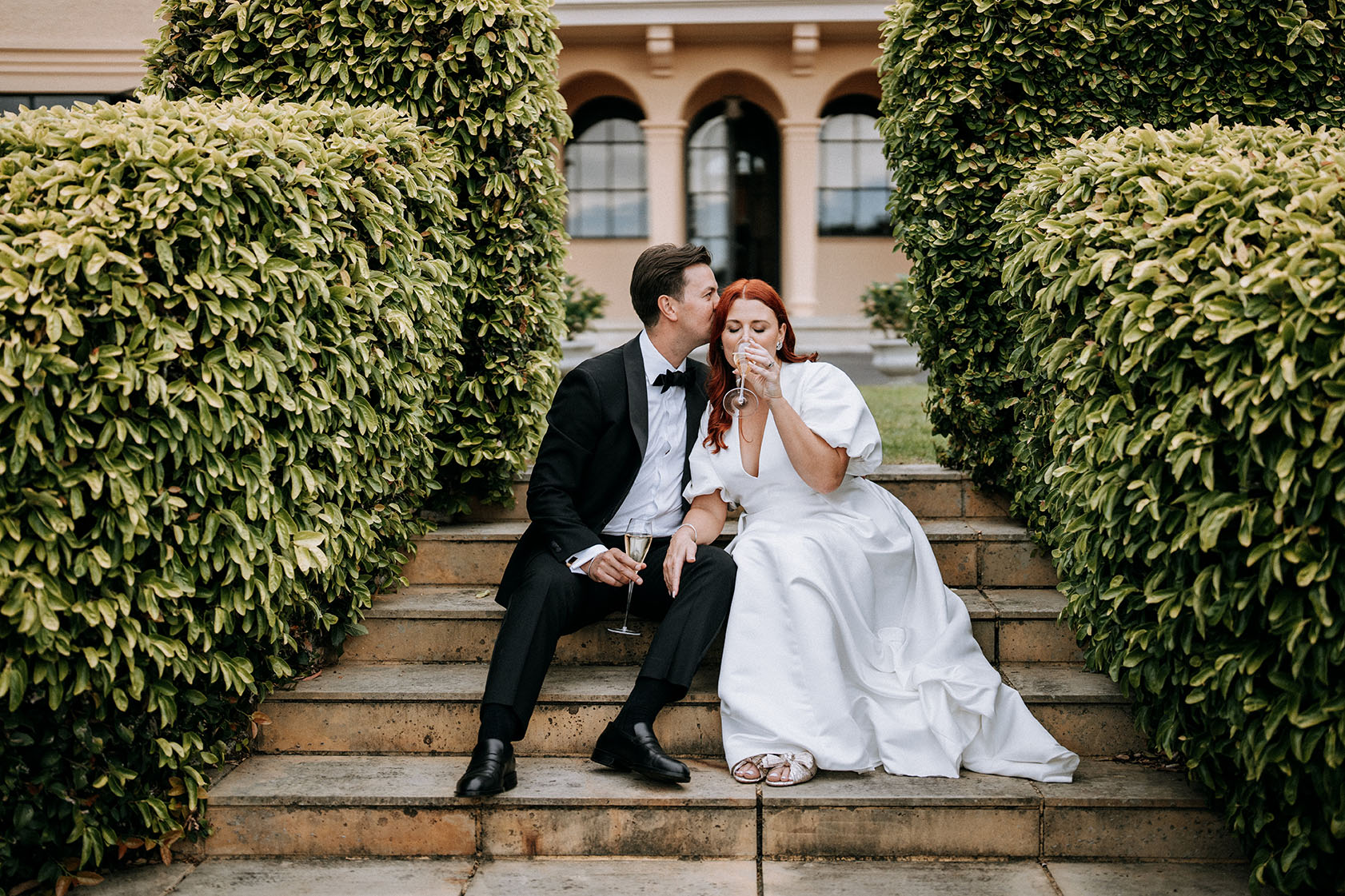 Imogen & Matt - Kotare Estate, Hawkes Bay, New Zealand Wedding | Meredith Lord Photography www.meredithlord.com