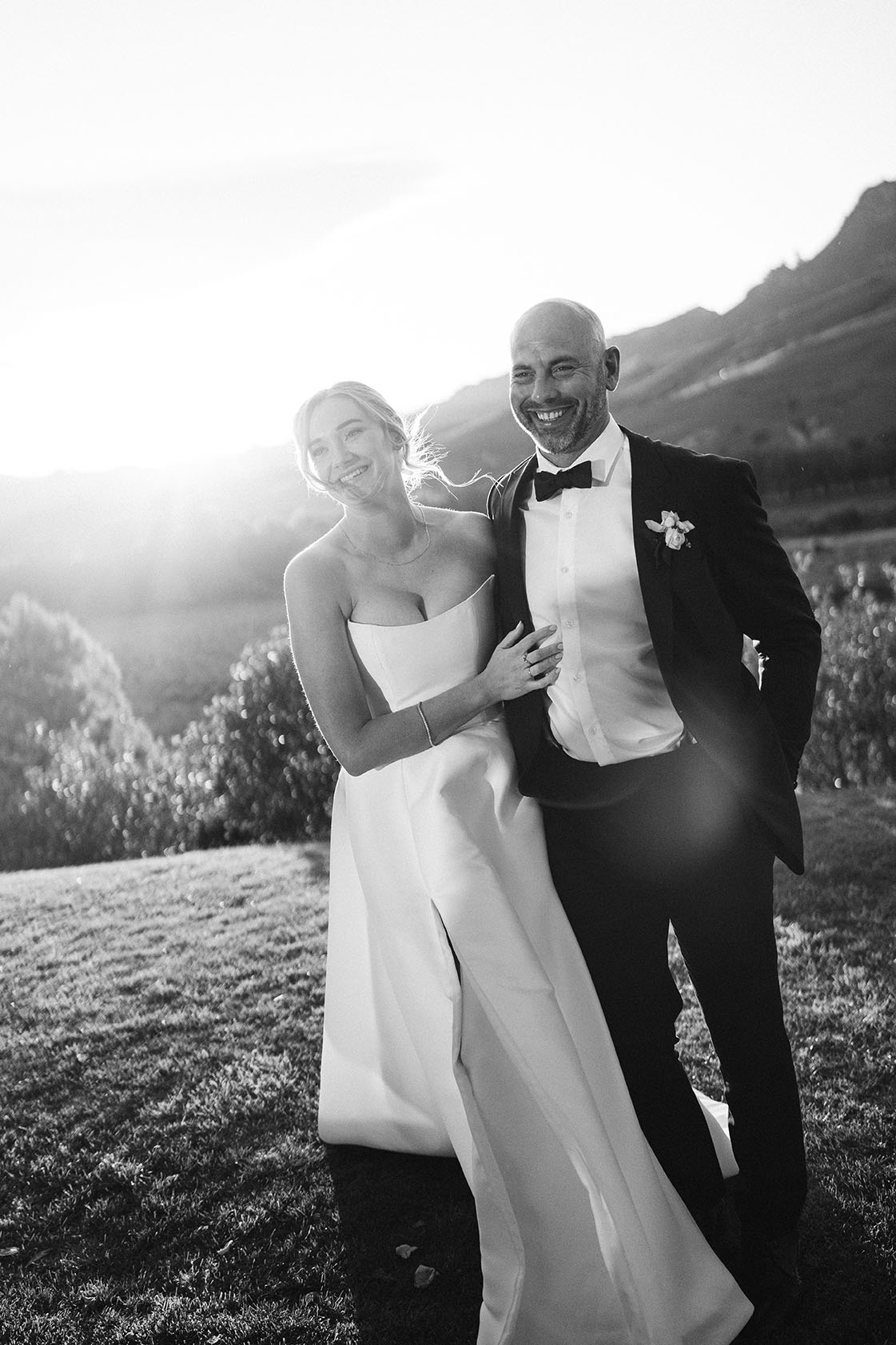 Modern Intimate Hawkes Bay Wedding, photographed by New Zealand and Europe based wedding photographer Meredith Lord