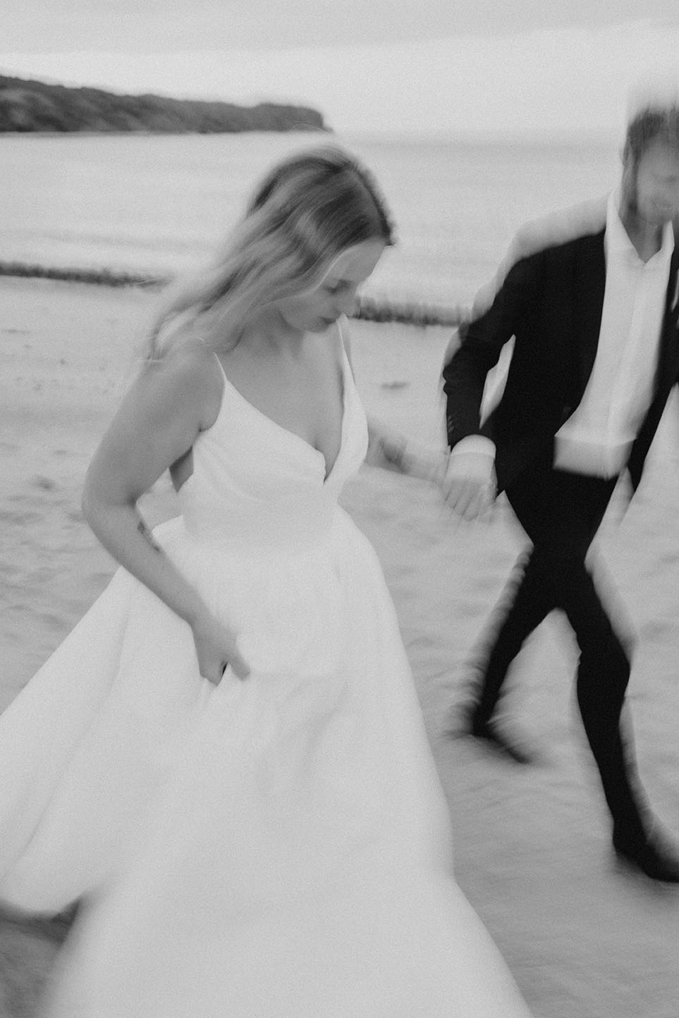 New Zealand Beach Weding, photographed by Hawke’s Bay wedding photographer Meredith Lord
