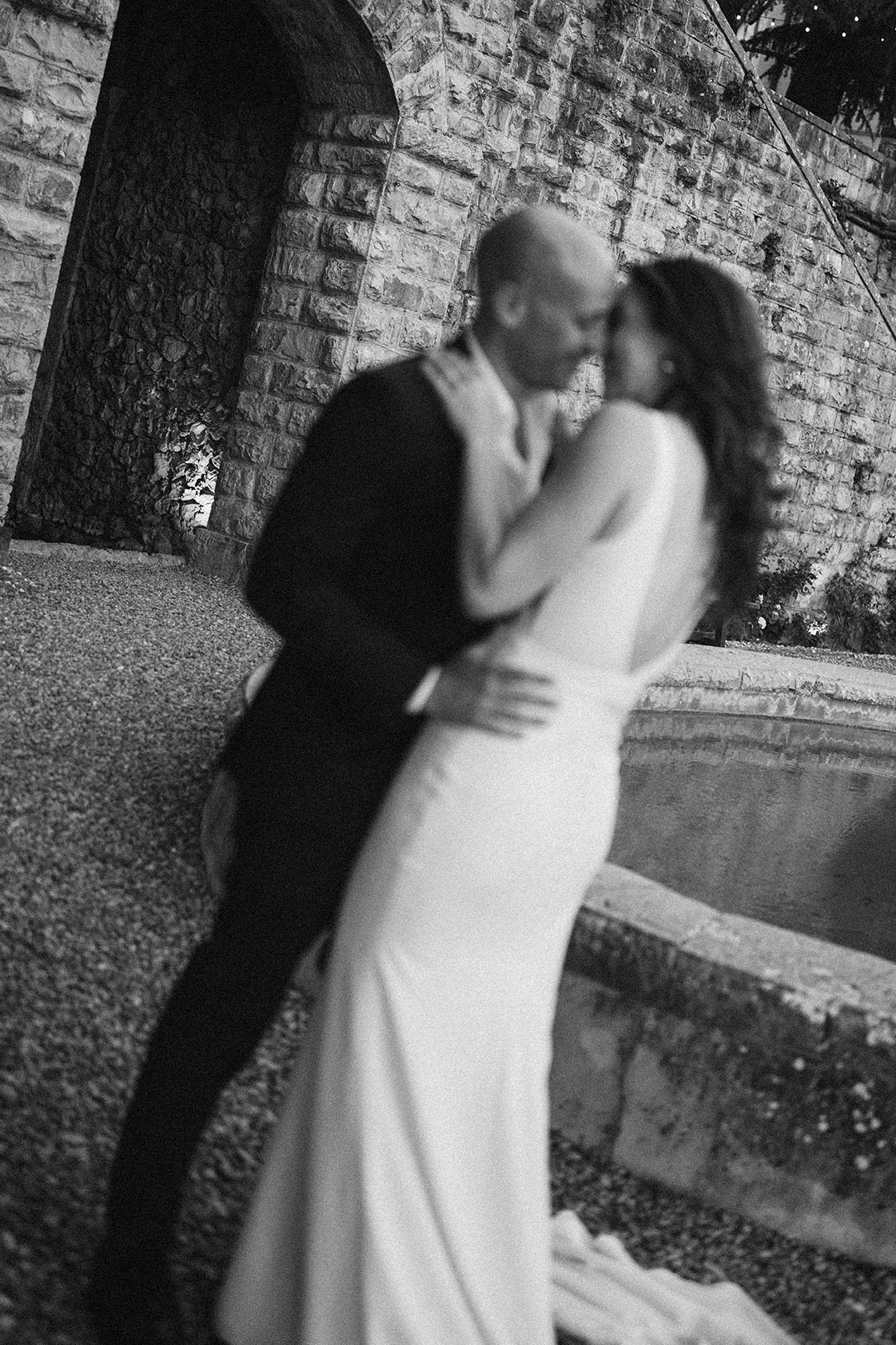 Xara & Francesco - Cinciano, Tuscany, Italy Wedding | Meredith Lord Photography www.meredithlord.com - Meredith Lord Photography Destination wedding in Tuscany, Italy, photographed by New Zealand and Europe based wedding photographer Meredith Lord