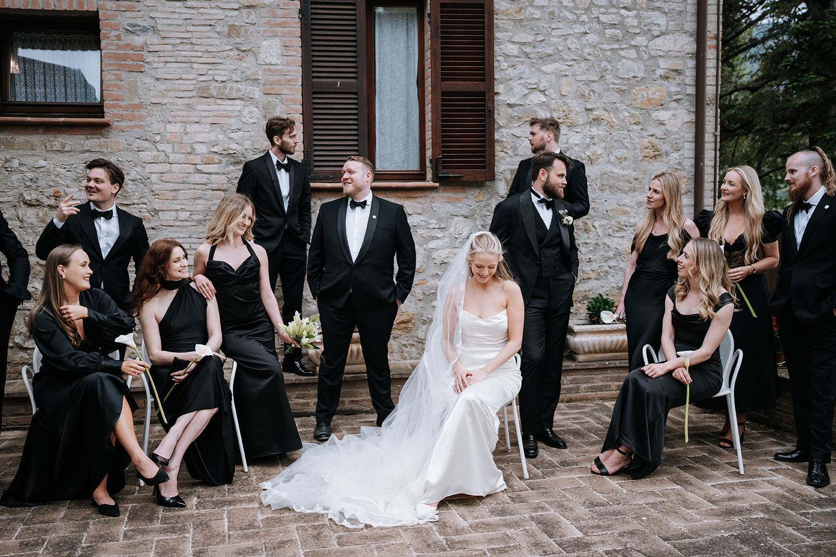 Destination wedding in Umbria, Italy, photographed by New Zealand and Europe based wedding photographer Meredith Lord