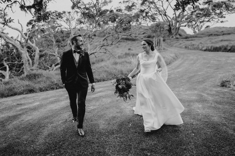 Baylys’ Farm Wedding – Belle & Sam