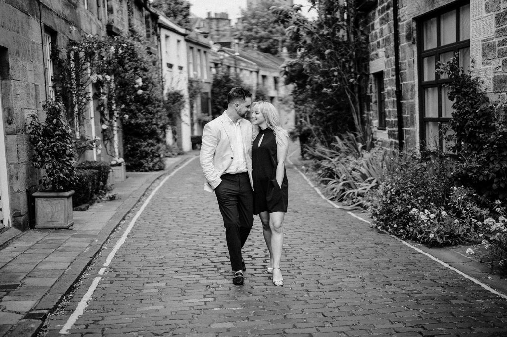 Destination Edinburgh Anniversary Session, photographed by New Zealand and Europe based wedding photographer Meredith Lord