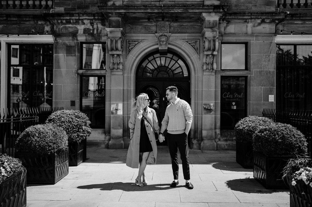 Destination Edinburgh Anniversary Session, photographed by New Zealand and Europe based wedding photographer Meredith Lord