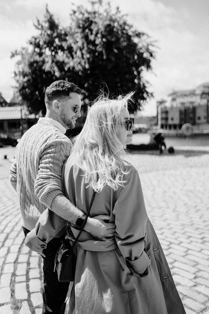 Destination Edinburgh Anniversary Session, photographed by New Zealand and Europe based wedding photographer Meredith Lord