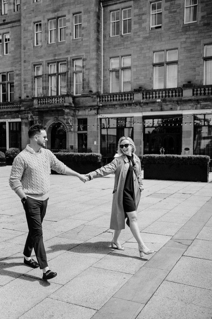 Destination Edinburgh Anniversary Session, photographed by New Zealand and Europe based wedding photographer Meredith Lord