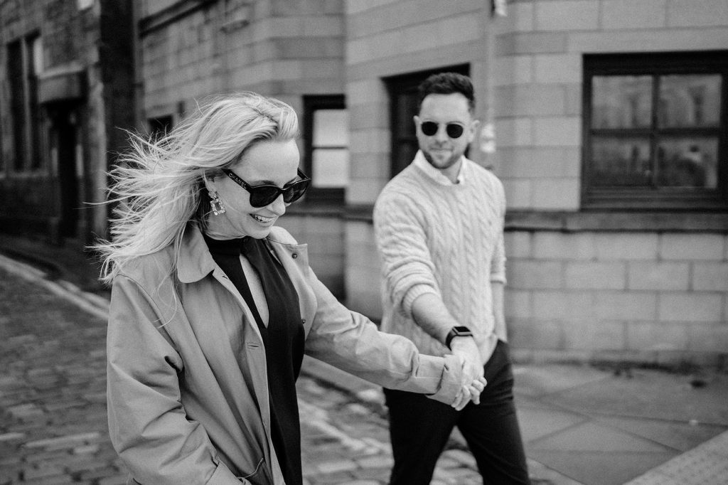 Destination Edinburgh Anniversary Session, photographed by New Zealand and Europe based wedding photographer Meredith Lord