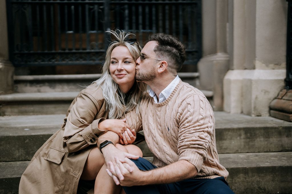 Destination Edinburgh Anniversary Session, photographed by New Zealand and Europe based wedding photographer Meredith Lord