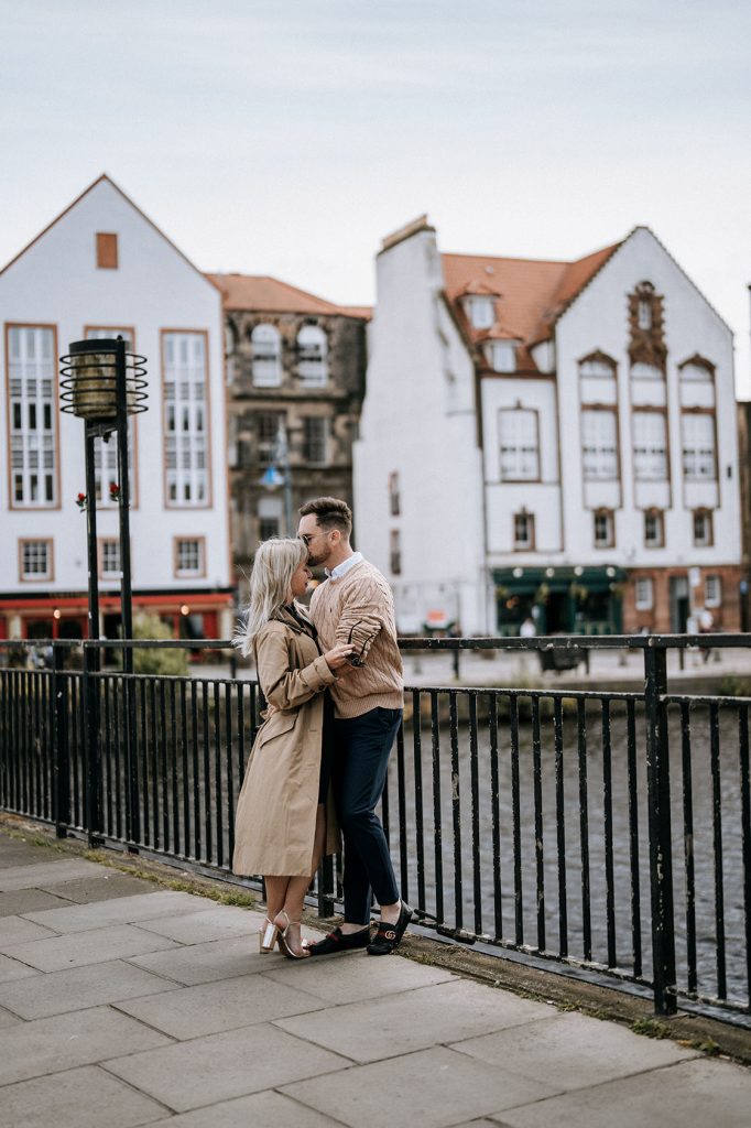 Destination Edinburgh Anniversary Session, photographed by New Zealand and Europe based wedding photographer Meredith Lord